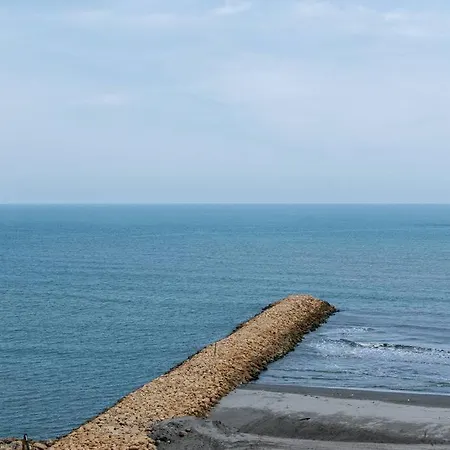 Sea View / Bocagrande Apartamento